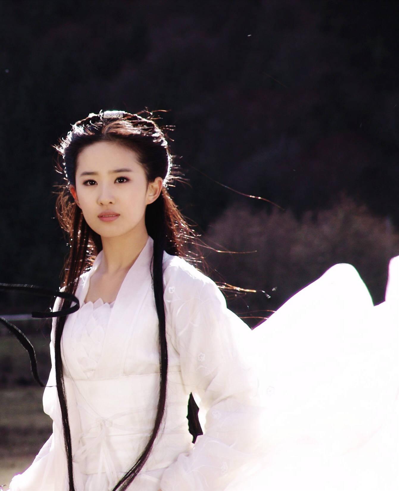 中国女明星颜值排名 日本网友评选 最美女星榜单_娱乐圈情商最高女明星