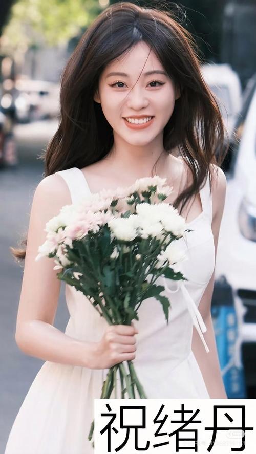 小花颜值_小花女明星笑容_小花笑容明星女的是谁