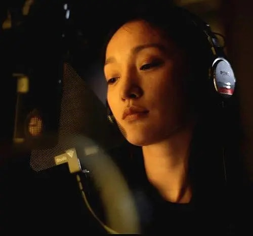 女星奇葩睡姿揭秘_杨超越宋茜林允许佳琪周迅_女明星睡姿照片